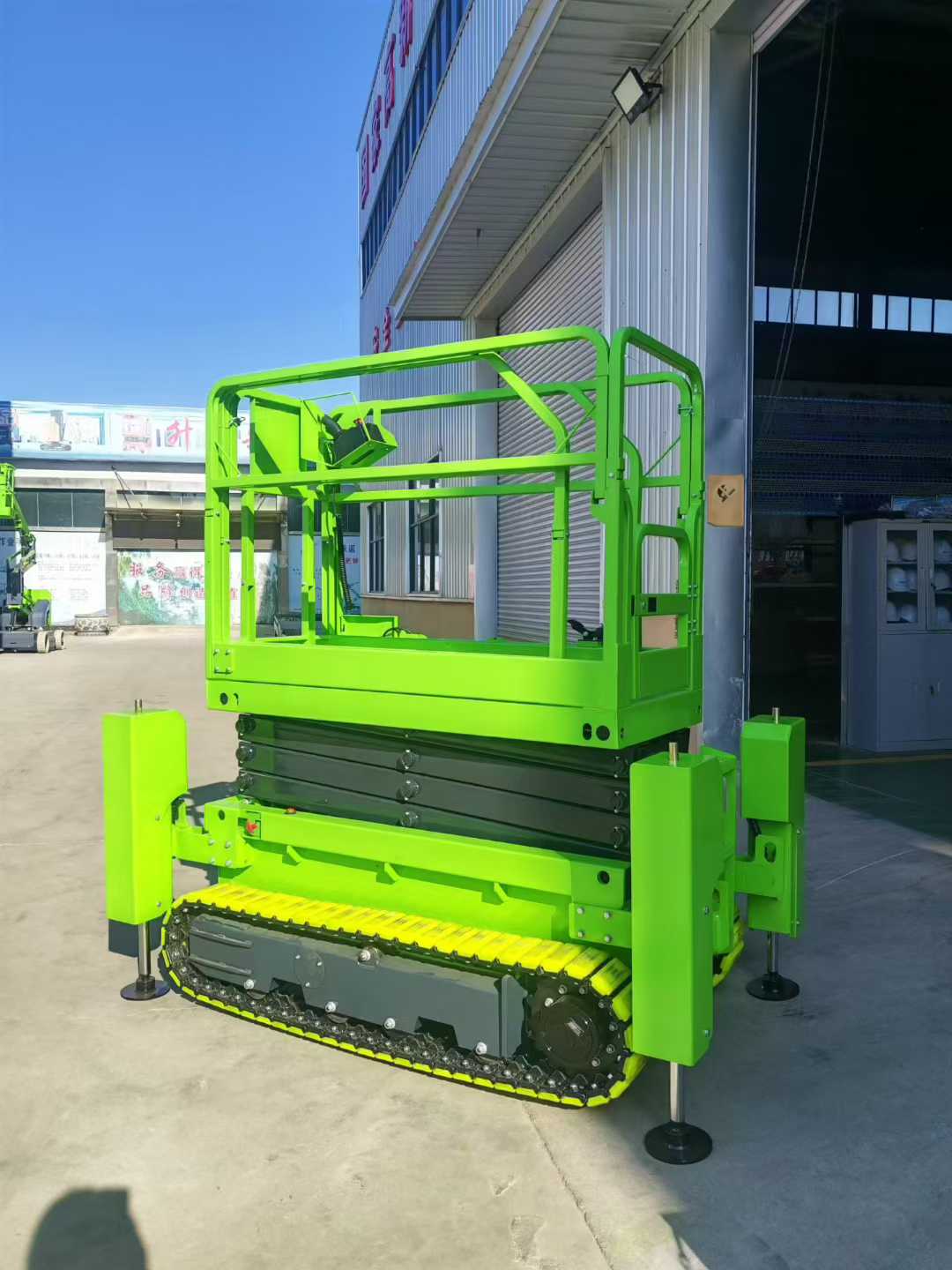 Compact Articulated Crawler Bo - Compact Crawler Boom Lift recension och pris