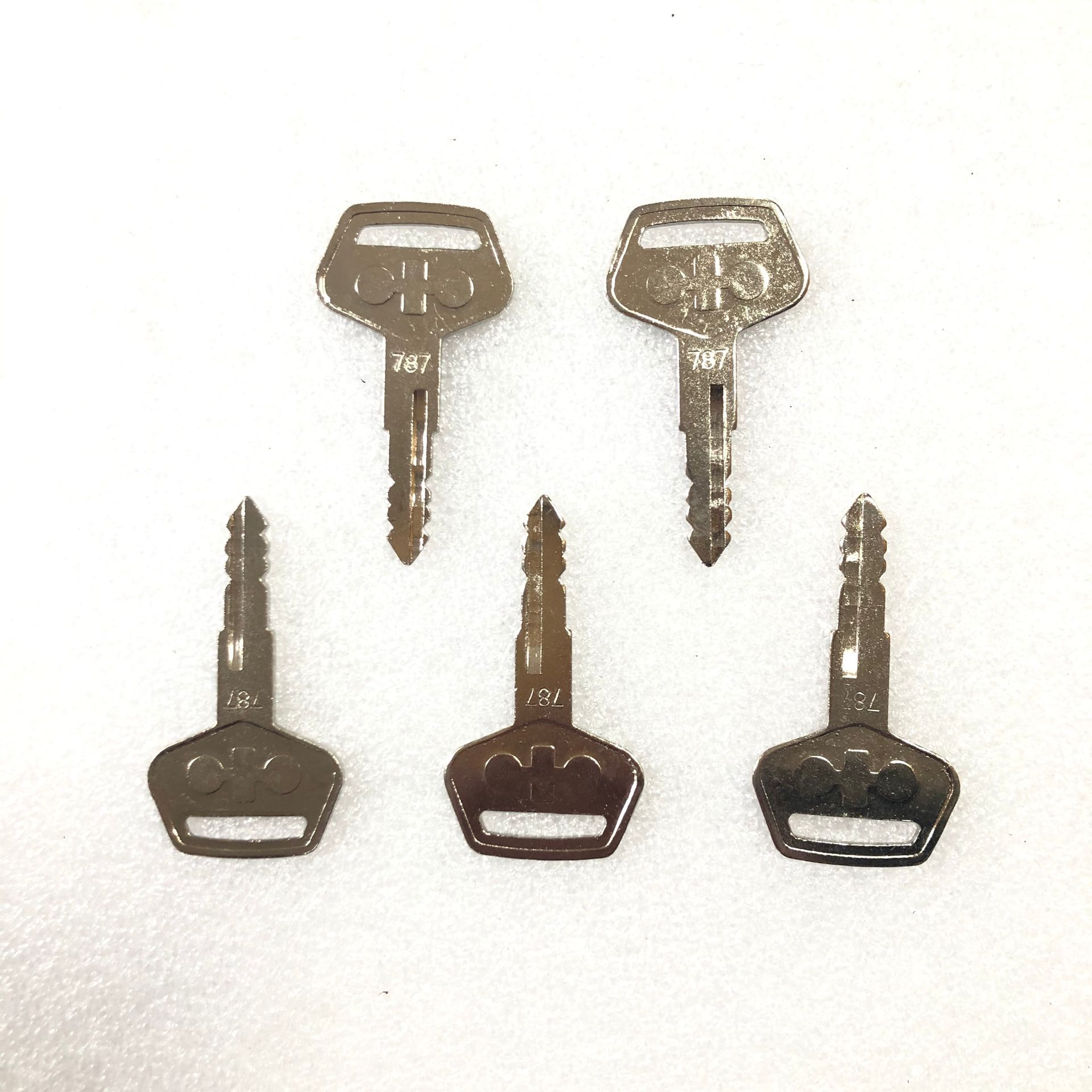 Set of 5 For Komatsu Heavy Equ - Heavy Equipment Key Set recension och pris
