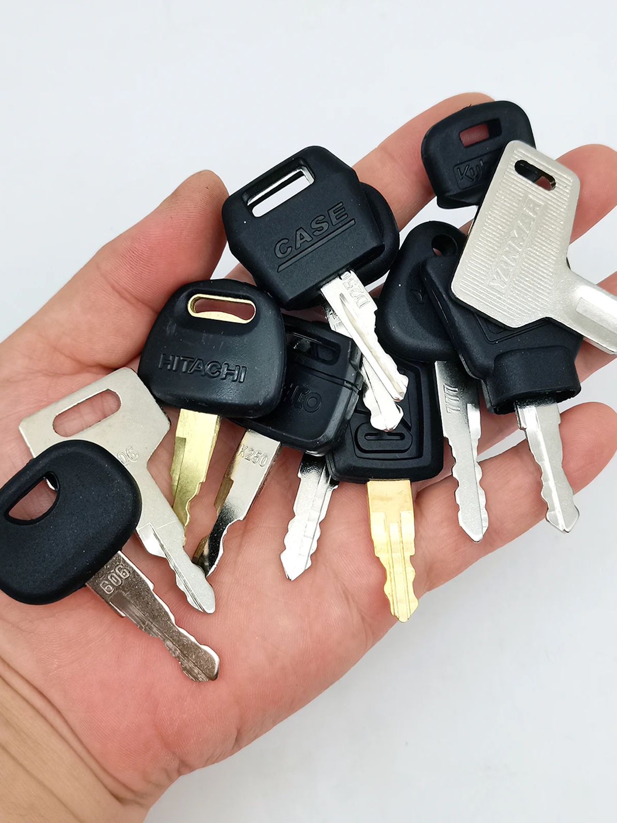 12 type doorlock lgnition Key  - Heavy Equipment Bobcat recension och pris